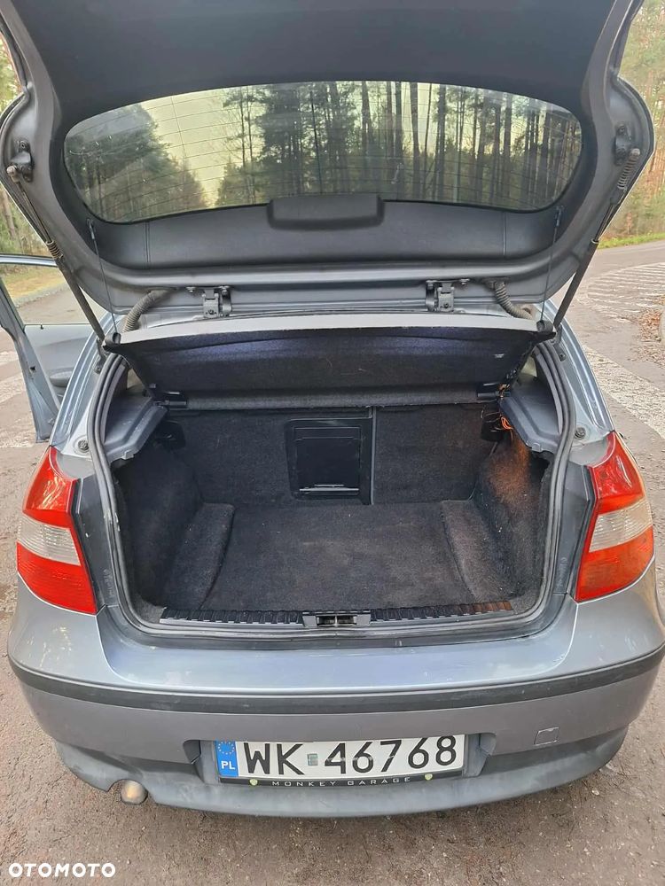 BMW Seria 1 118d - 10