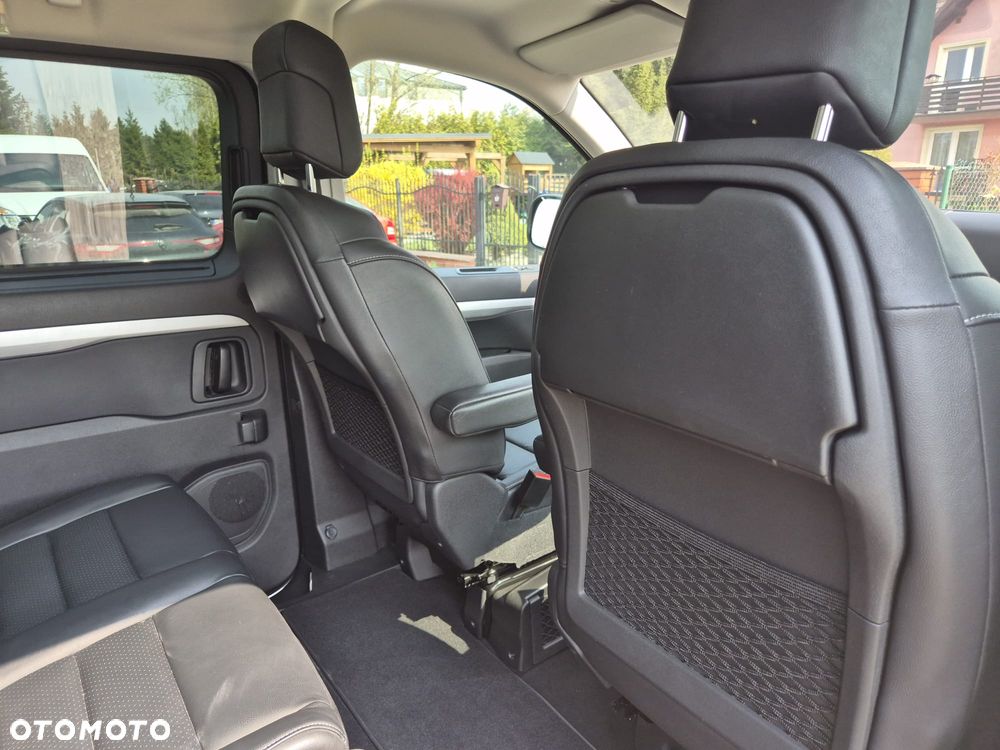 Peugeot Traveller L3 2.0 EAT8 Allure - 14