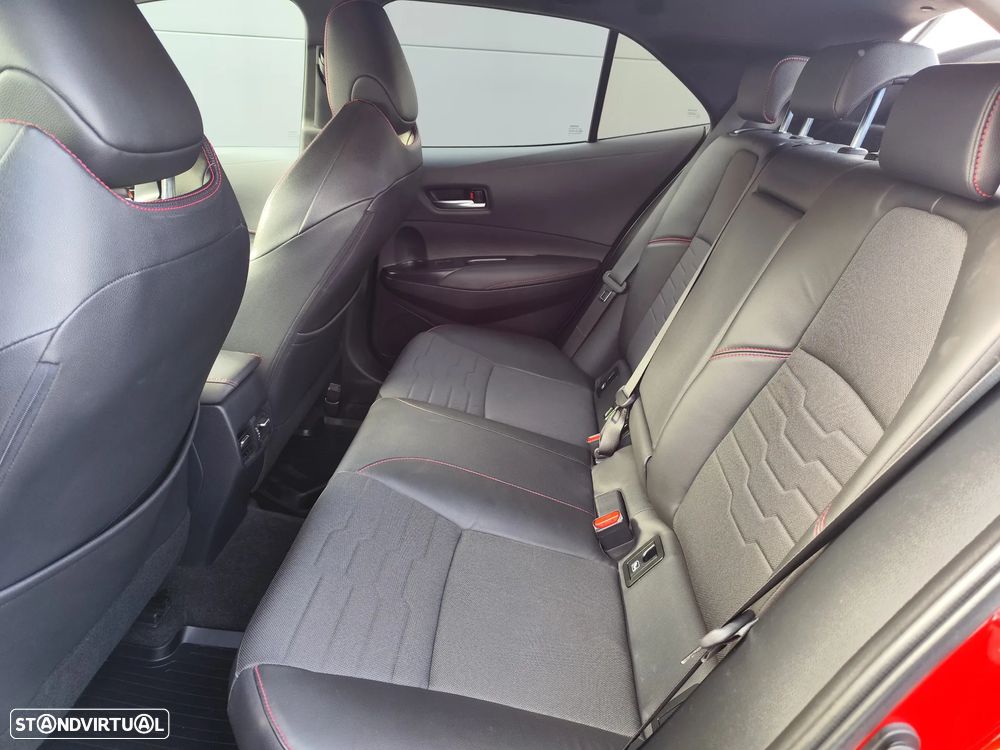 Toyota Corolla 2.0 Hybrid Exclusive - 6