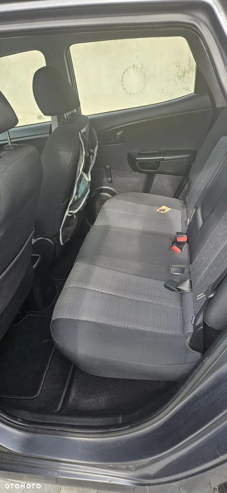 Kia Venga 1.4 L - 5