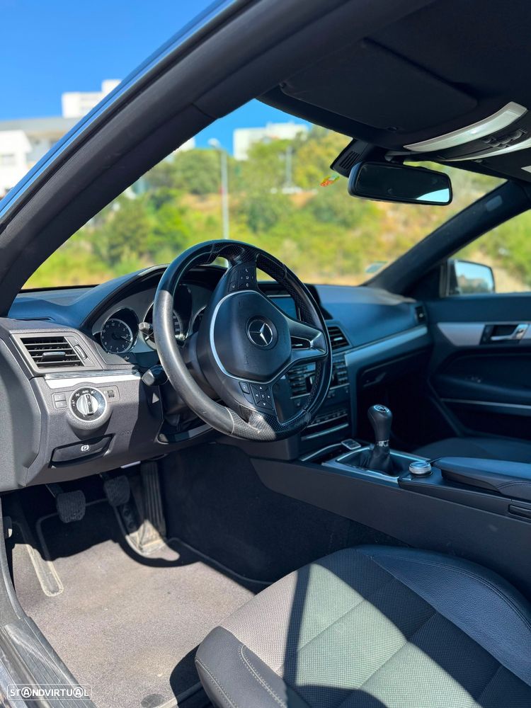 Mercedes-Benz E 220 CDi Avantgarde BlueEfficiency - 4