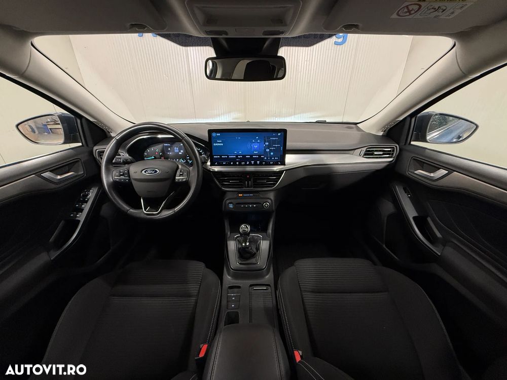 Ford Focus 1.0 EcoBoost MHEV Titanium - 8