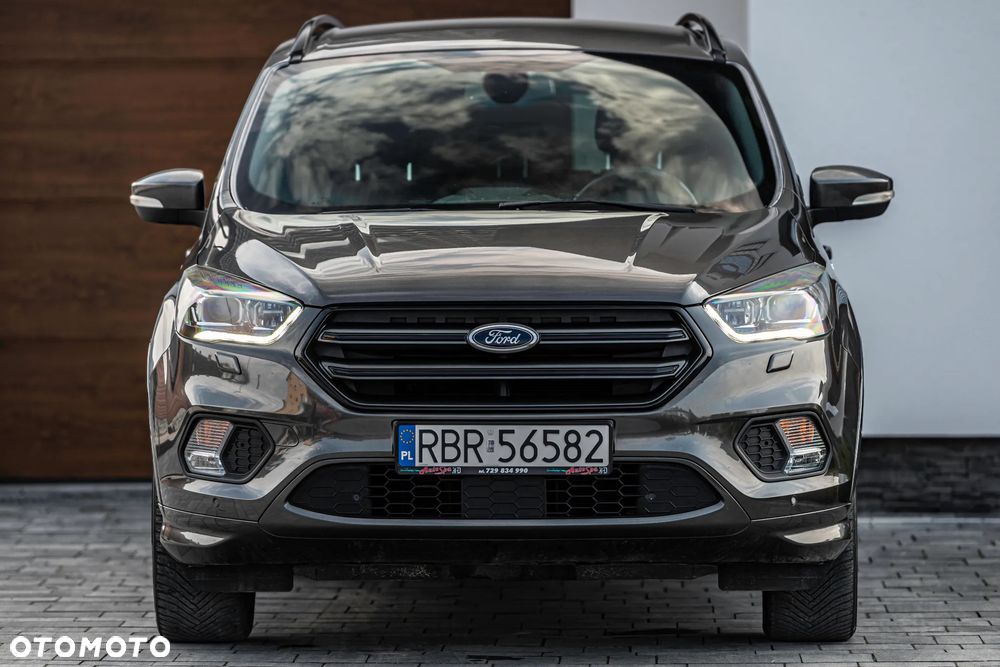 Ford Kuga 1.5 EcoBoost 2x4 ST-Line - 14