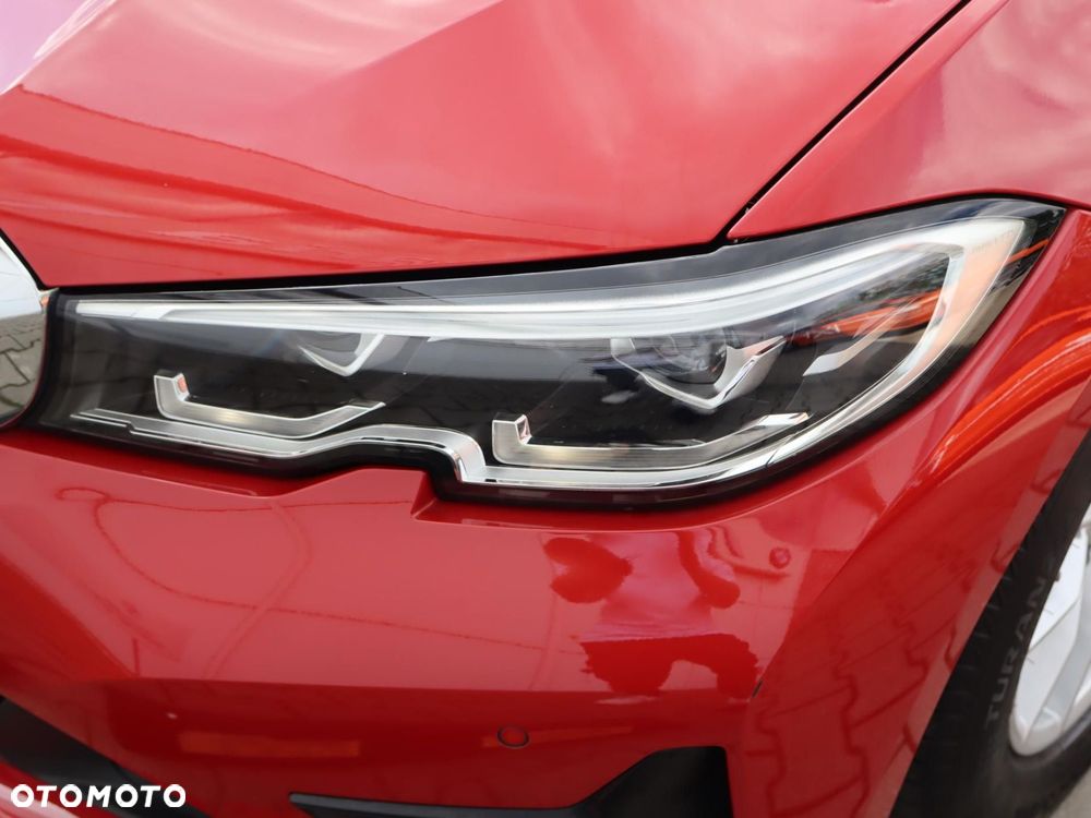 BMW Seria 3 - 21