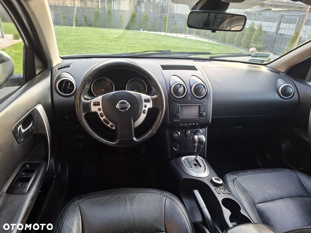 Nissan Qashqai+2 - 7