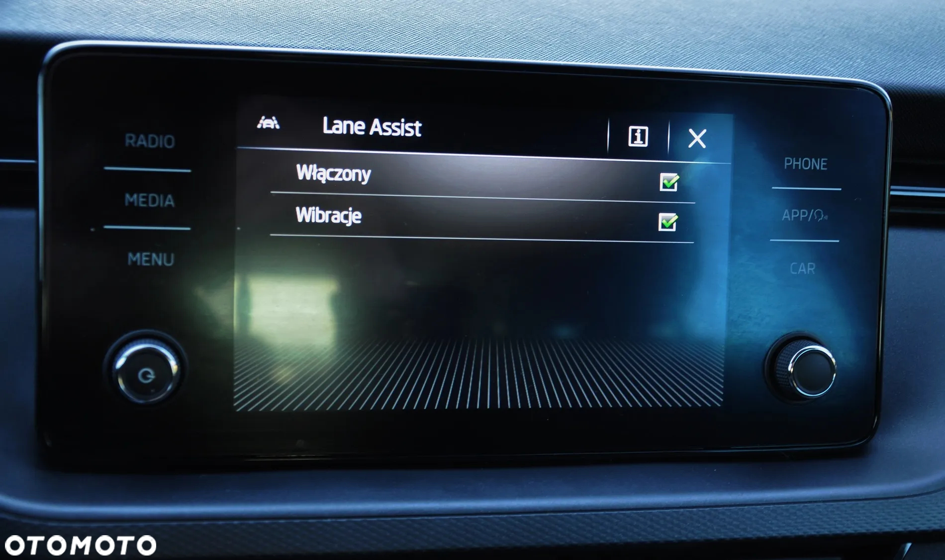 Skoda Scala 1.0 TSI Ambition - 32
