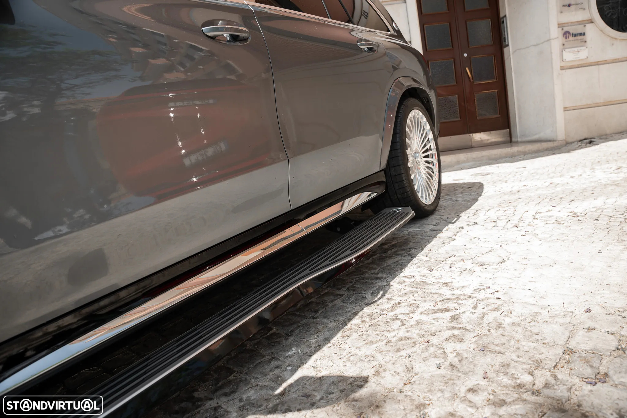 Mercedes-Benz GLS 600 Maybach 4Matic - 27