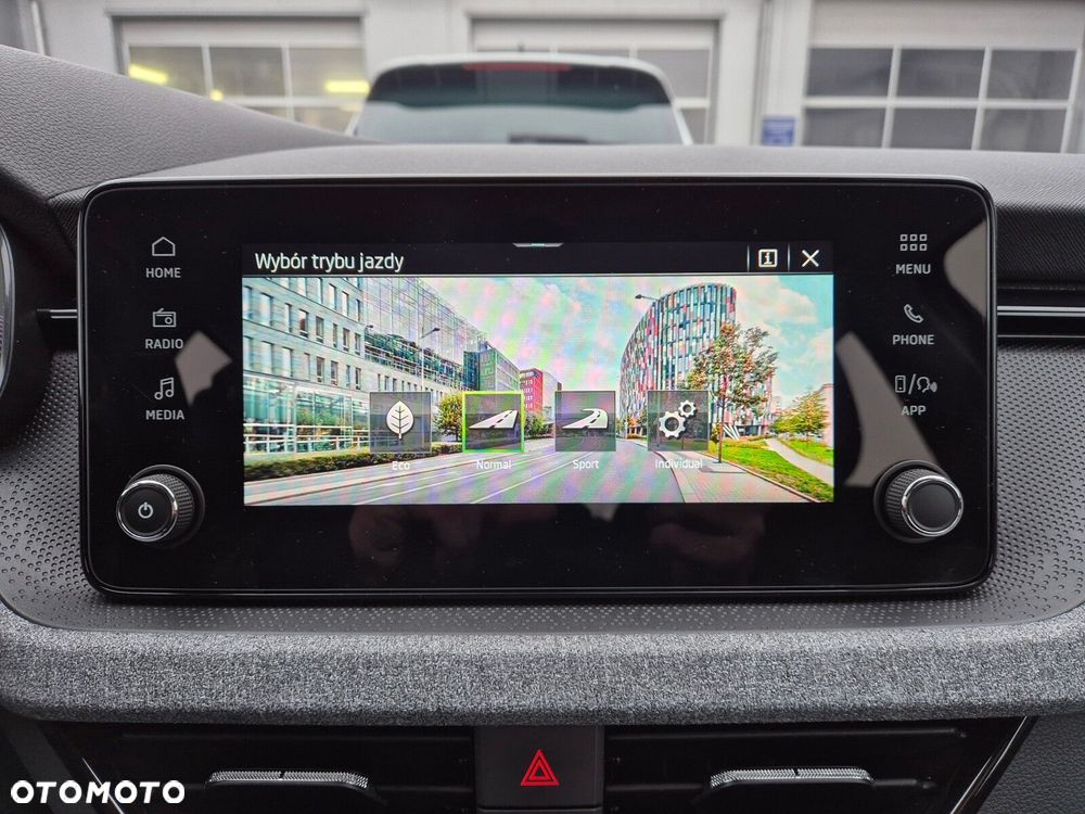 Skoda Scala 1.0 TSI Edition 130 DSG - 26