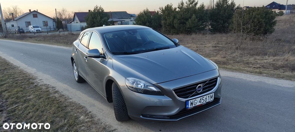 Volvo V40 D4 Summum - 1
