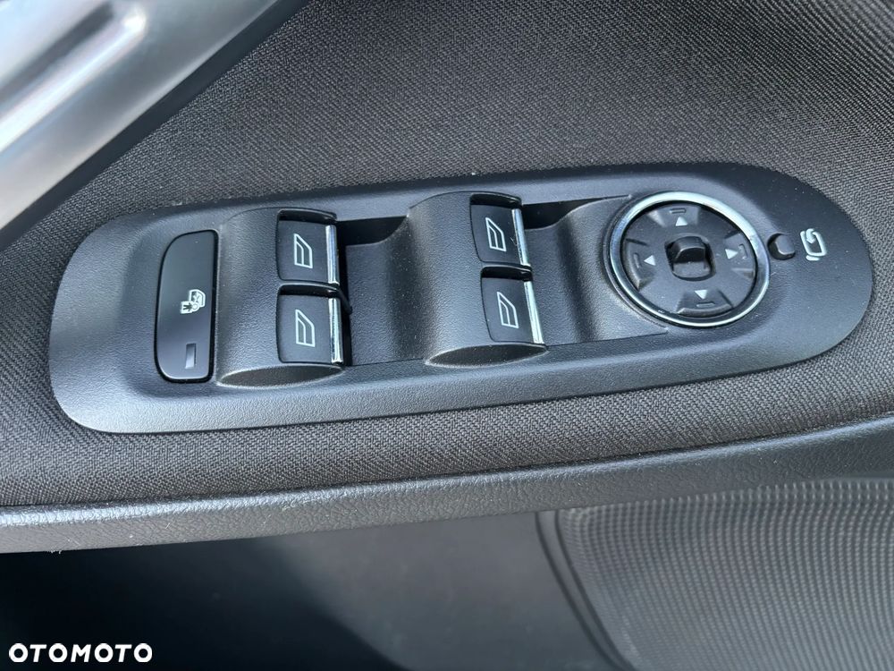 Ford Galaxy 2.0 TDCi Titanium - 26