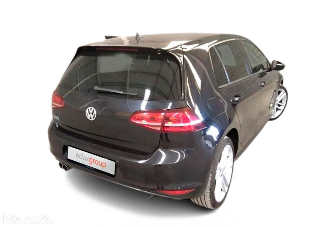 VW Golf - 2