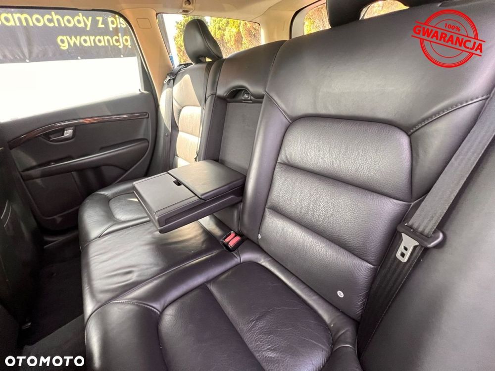 Volvo V70 2.4D Momentum - 38