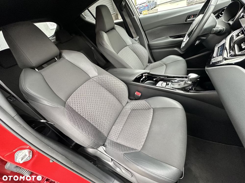 Toyota C-HR 1.8 Hybrid GPF Style - 17