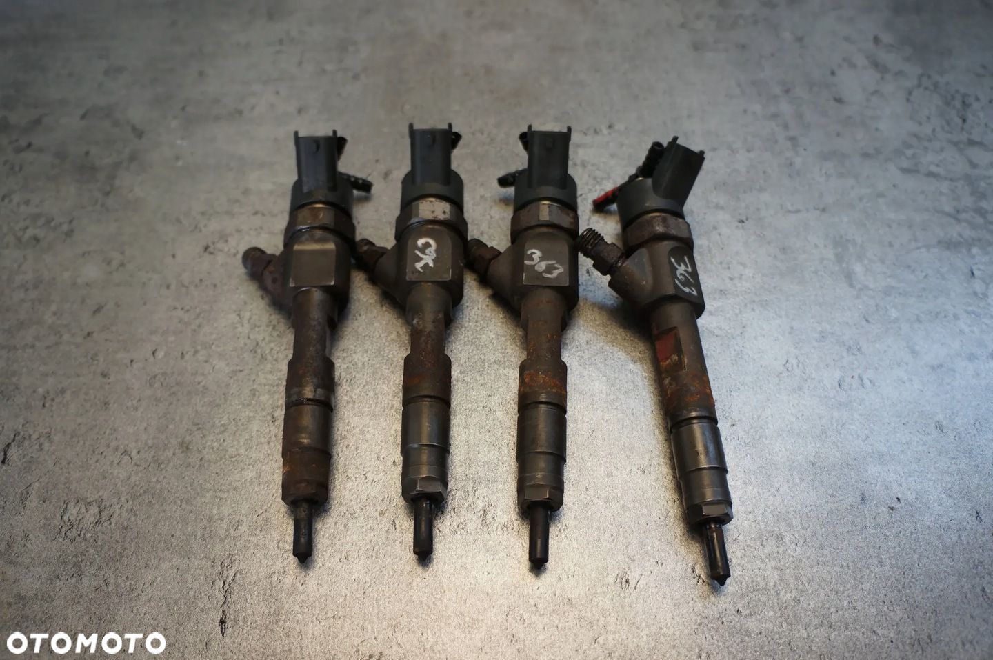 WTRYSKIWACZ WTRYSKIWACZE RENAULT LAGUNA II 1.9 DCI 8200100272 - 1