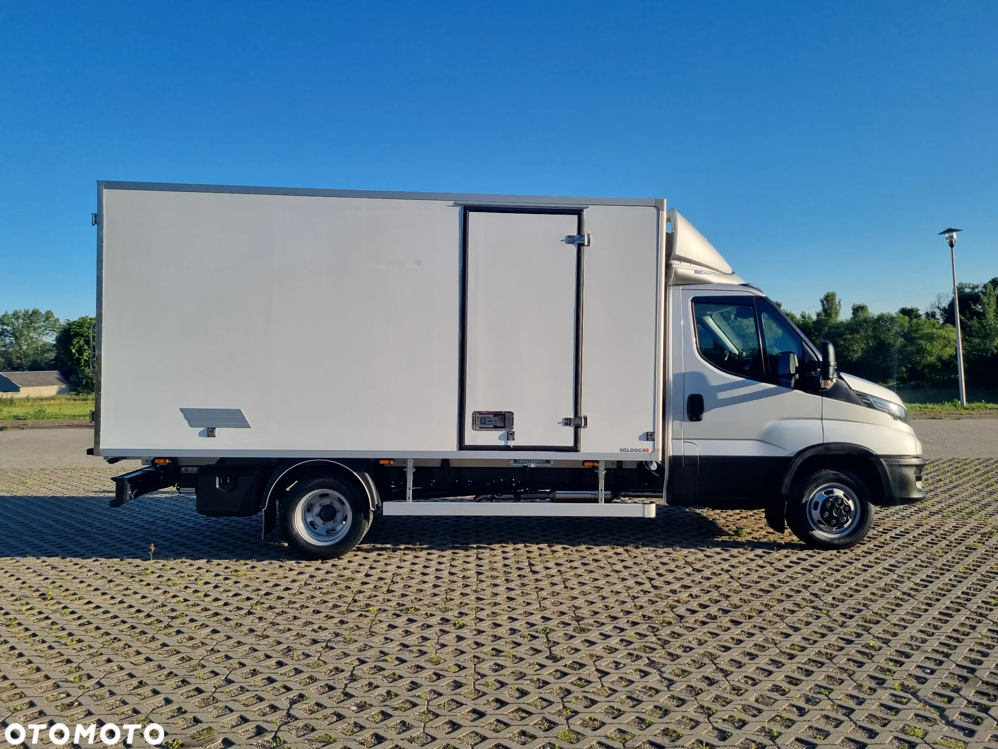 Iveco Daily 50-180 Hi-Matic Chłodnia 8-Palet -20/+20 Zasilanie Stacjonarne 230V Agregat ZANOTTI 350 / UNIKAT / - 6