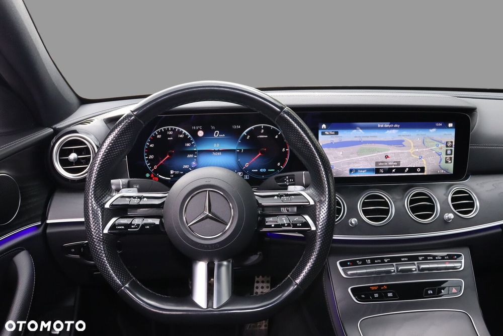 Mercedes-Benz Klasa E - 15