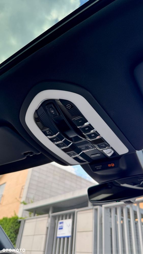 Porsche Macan - 11