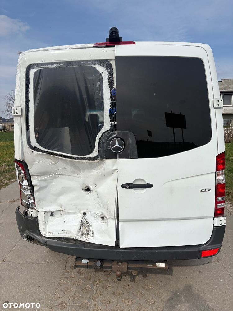 Mercedes-Benz Sprinter 319 - 7