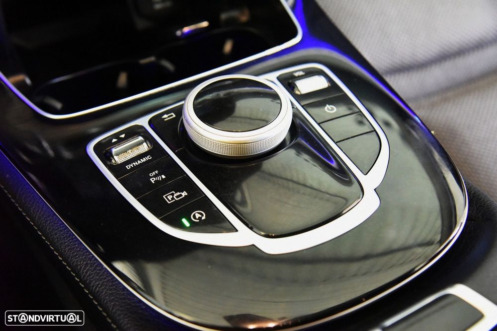 Mercedes-Benz E 220 d Avantgarde - 18