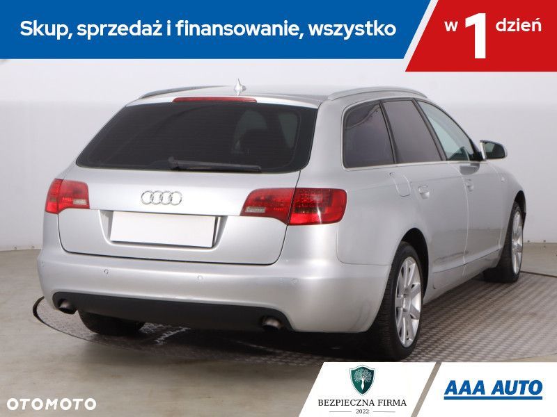 Audi A6 Avant - 7