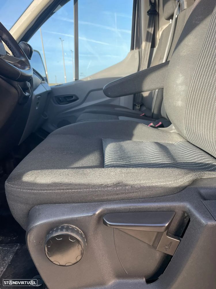 Ford Transit - 9