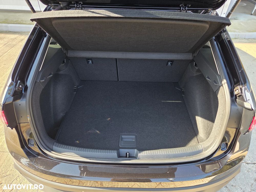 Volkswagen Taigo 1.5 TSI DSG Life - 10