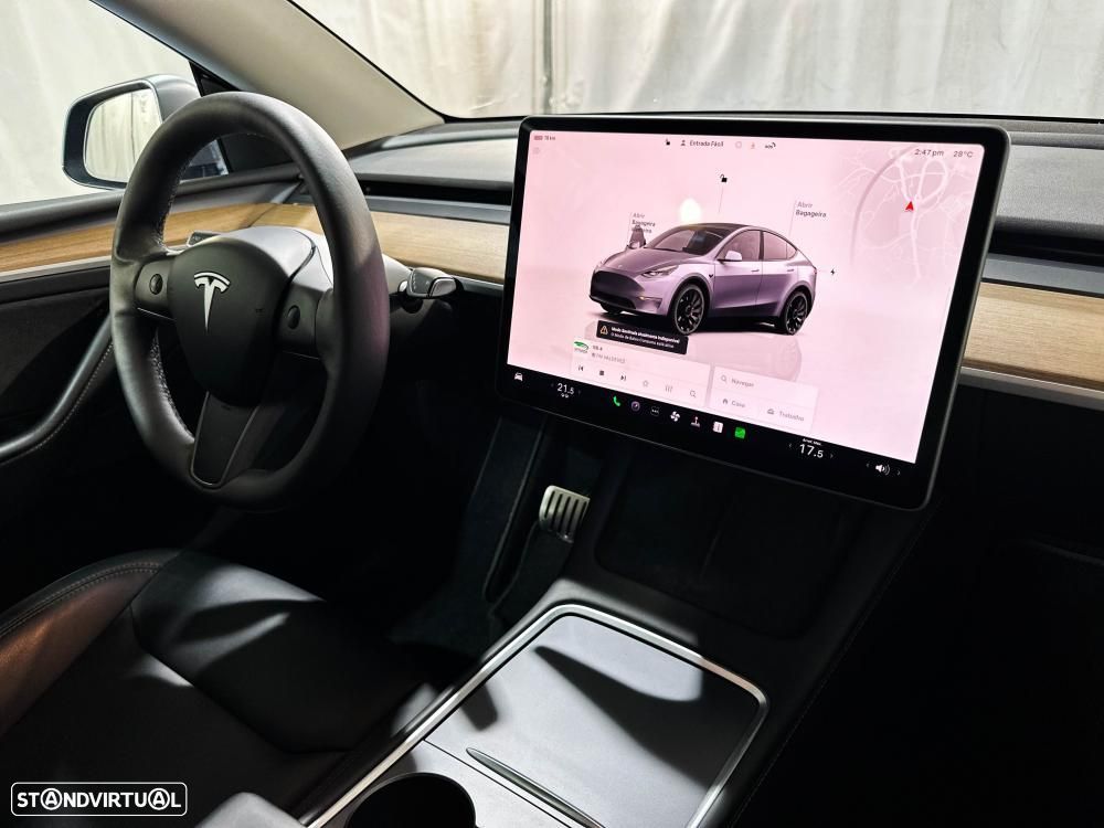 Tesla Model Y Performance Dual Motor AWD - 36