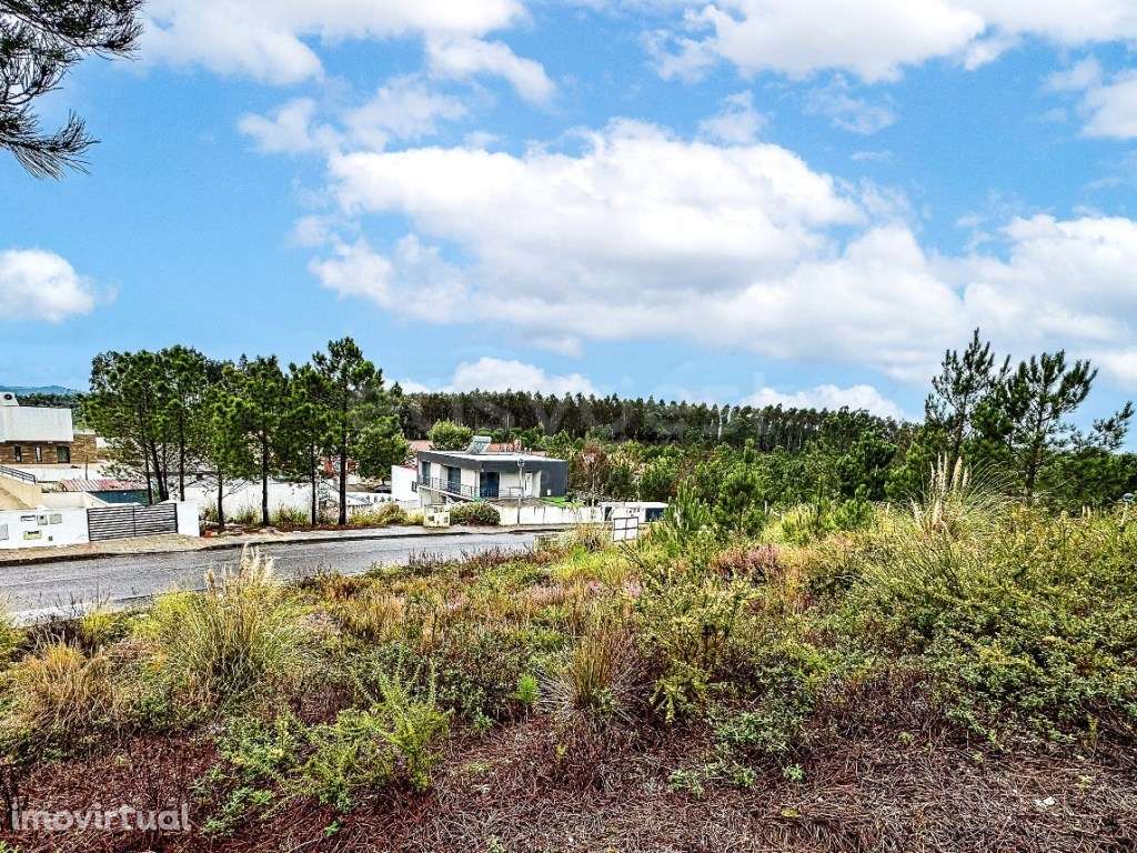 Lote 621 m2 para construção de moradia com 2 pisos, garagem e piscina. - Grande imagem: 3/21