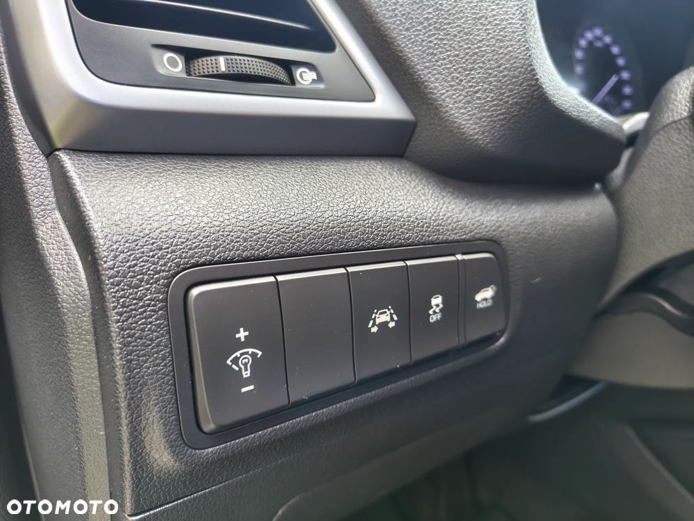 Hyundai Tucson 1.7 CRDI BlueDrive Premium 2WD DCT - 29