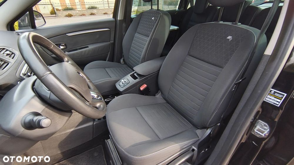 Renault Scenic ENERGY TCe 130 S&S LIMITED - 31