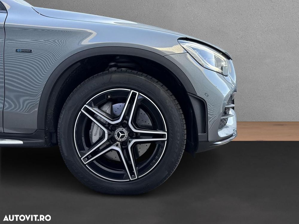 Mercedes-Benz GLC Coupe 300 de 4Matic 9G-TRONIC AMG Line Plus - 25