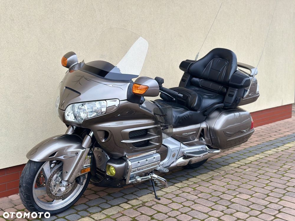 Triumph Rocket - 2