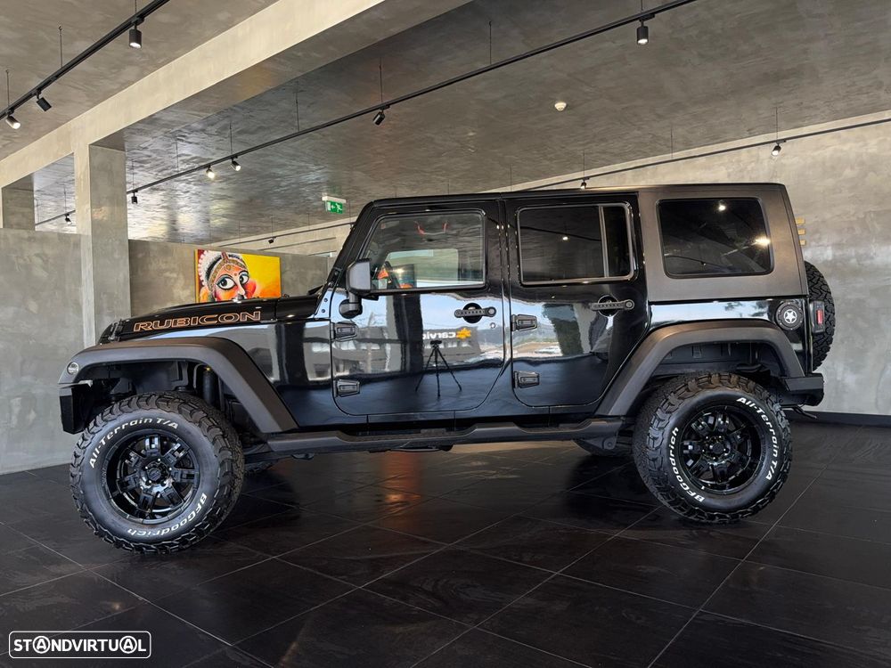 Jeep Wrangler - 2
