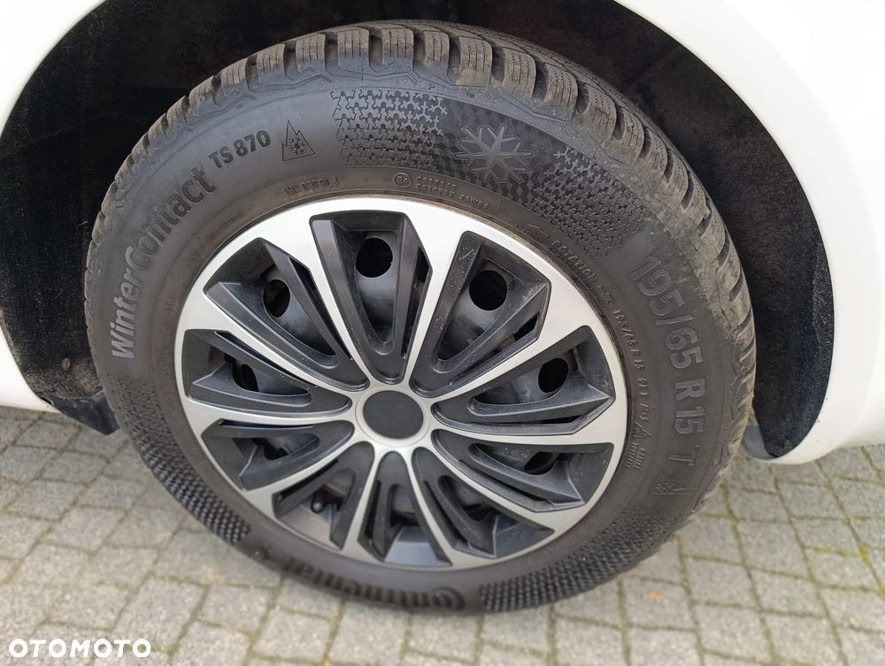 Skoda Octavia 1.6 TDI DPF DSG Active - 4