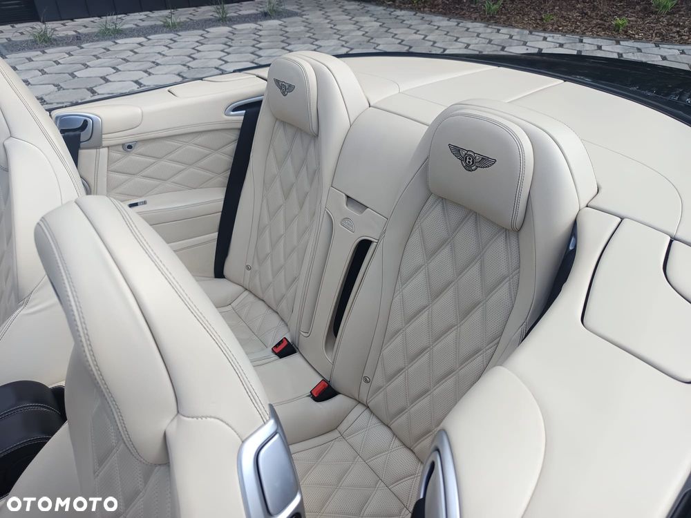 Bentley Continental GT - 6
