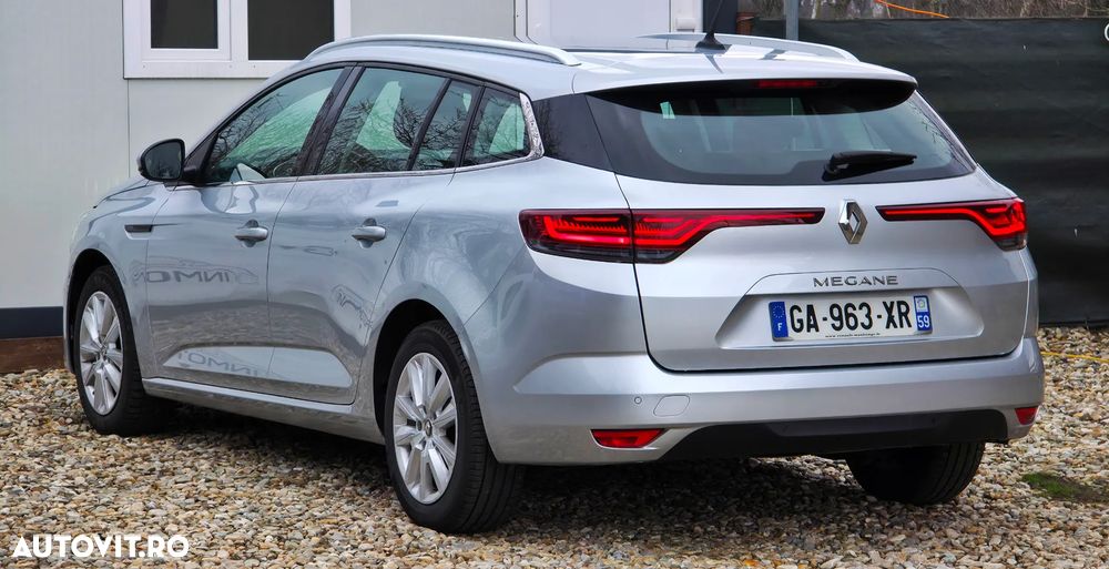 Renault Megane BLUE dCi 115 INTENS - 9