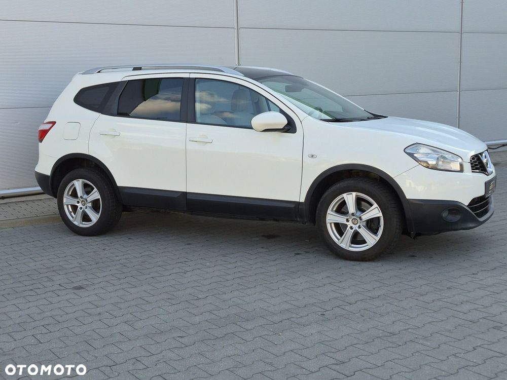 Nissan Qashqai+2 - 2