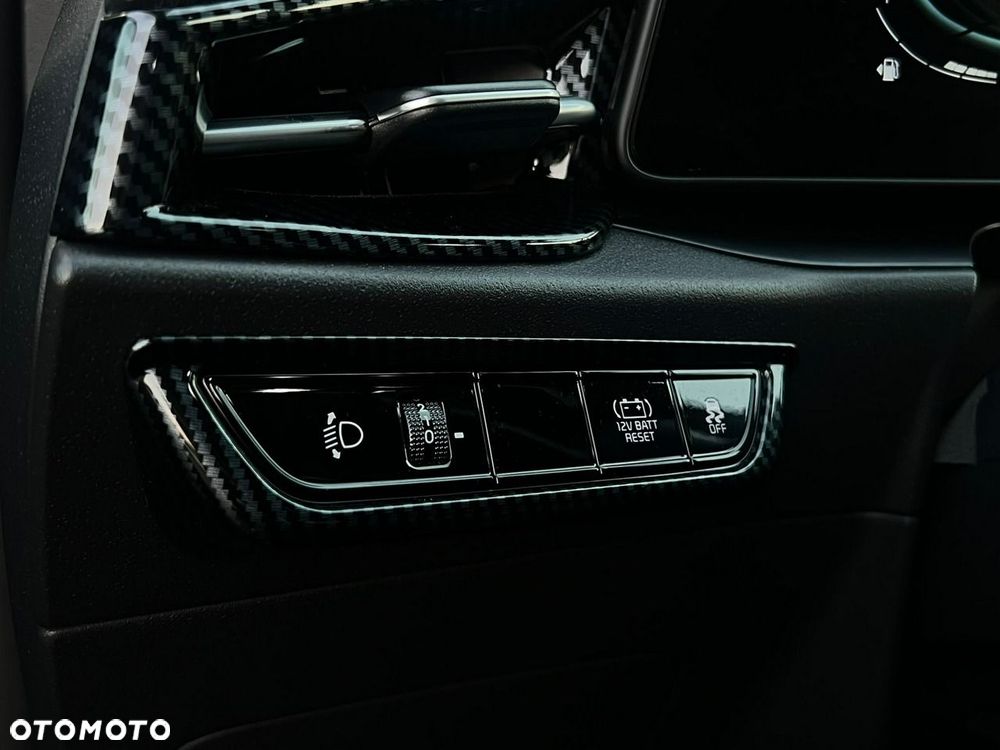 Kia Niro 1.6 GDI Hybrid L - 23