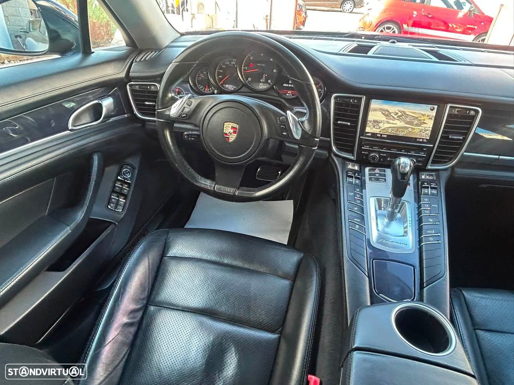 Porsche Panamera Platinum Edition - 17