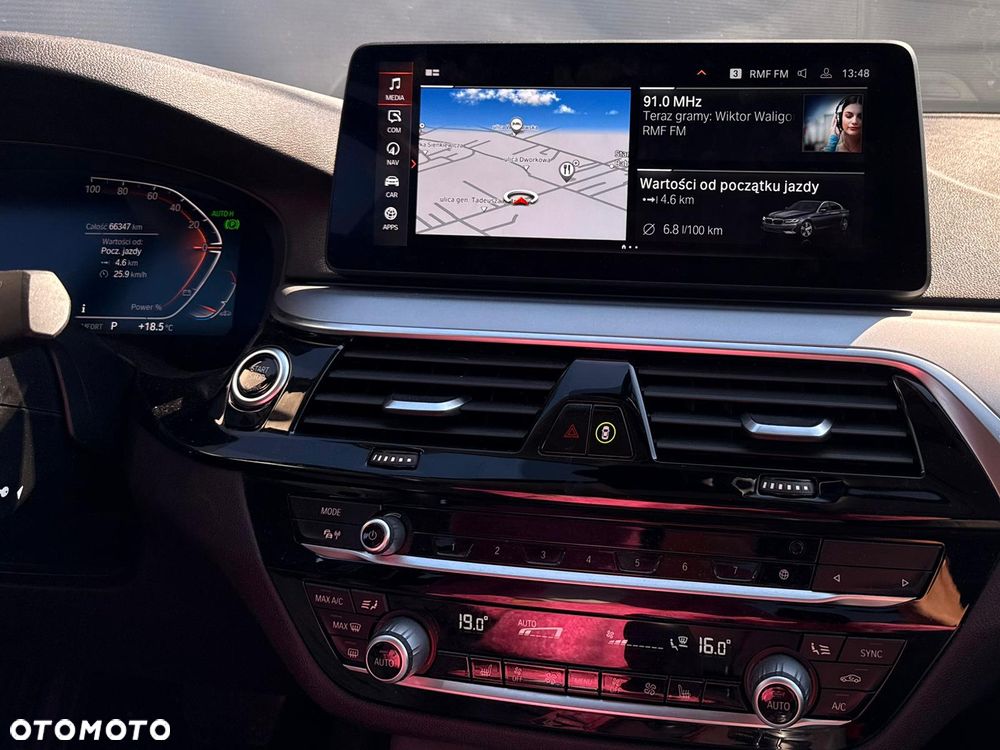 BMW Seria 5 518d - 16