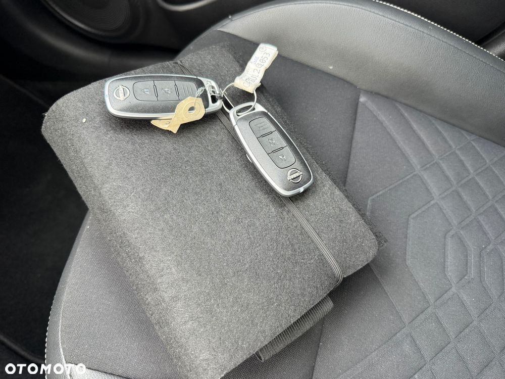 Nissan Juke 1.6 Hybrid 4AMT Tekna - 16
