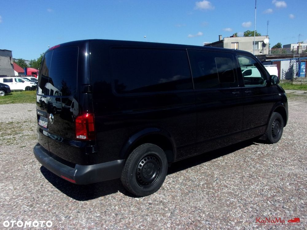 Volkswagen Transporter - 22