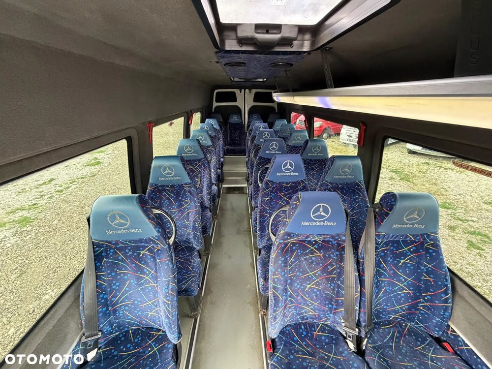 Mercedes-Benz Sprinter 516 - 13