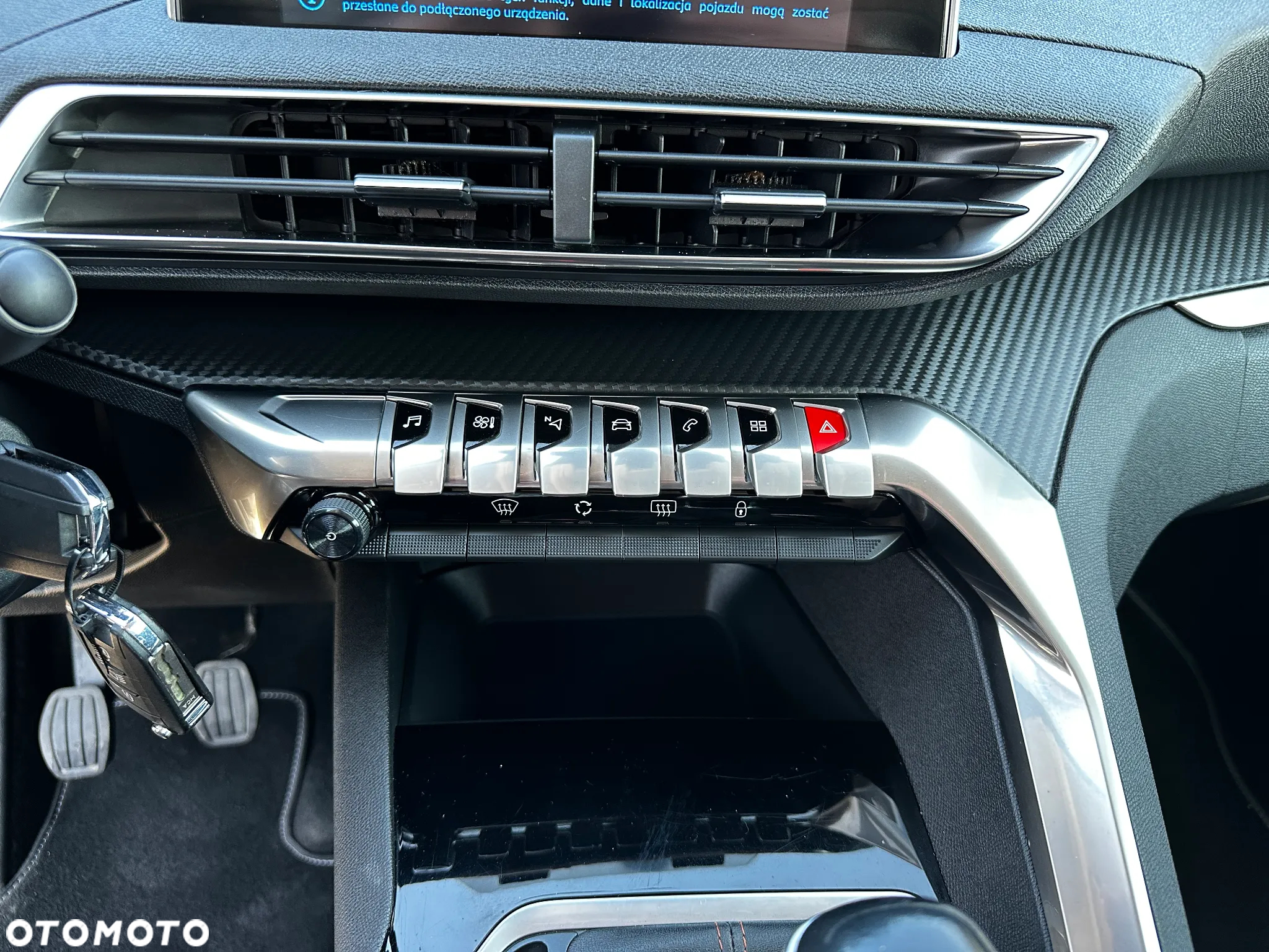 Peugeot 3008 - 16