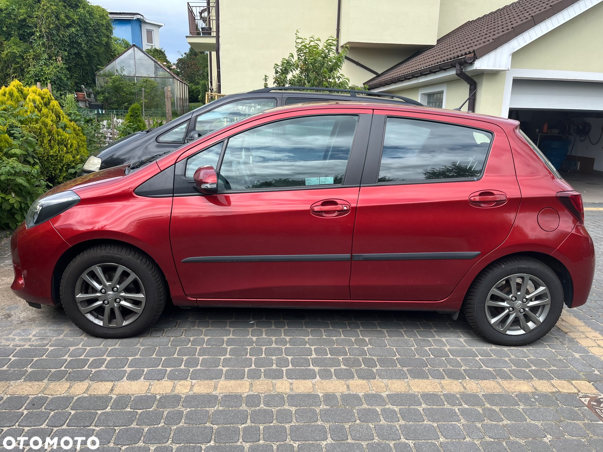 Toyota Yaris 1.33 Premium - 2