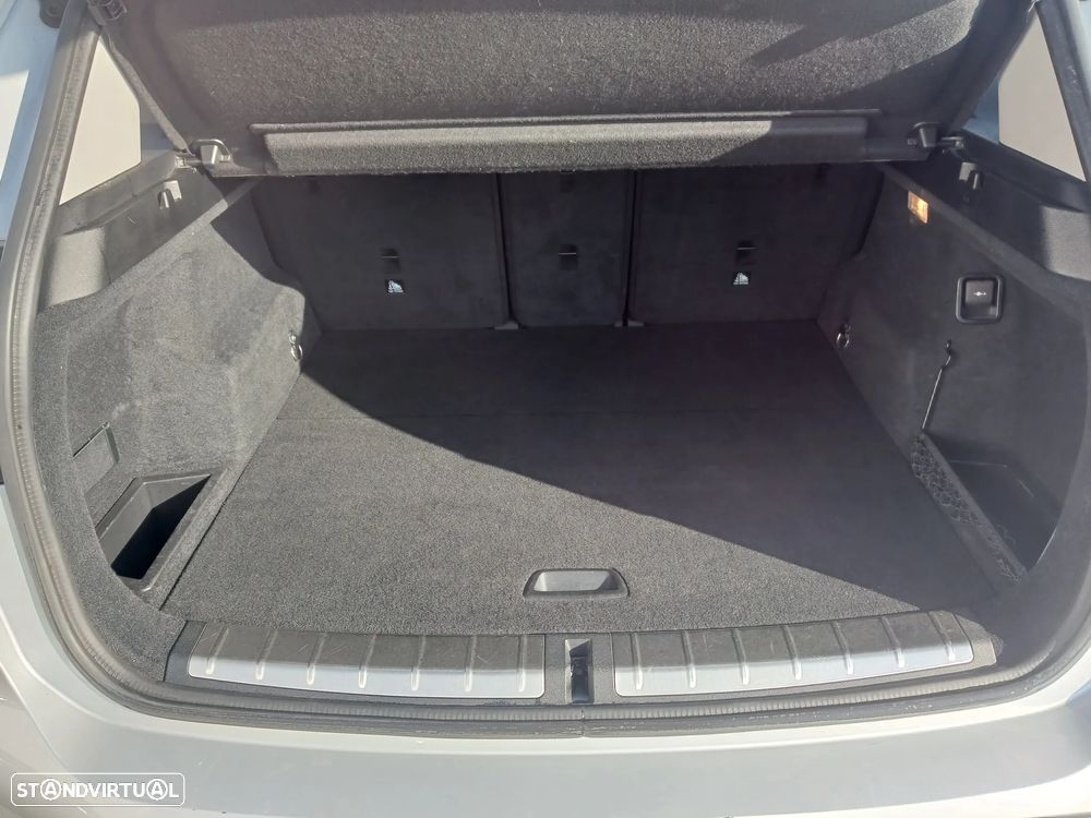 BMW X1 16 d sDrive Line Sport - 8