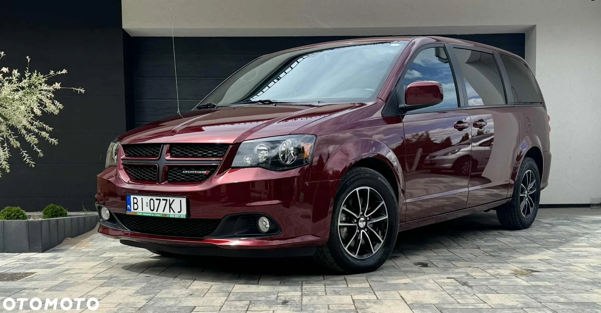 Dodge Grand Caravan - 24