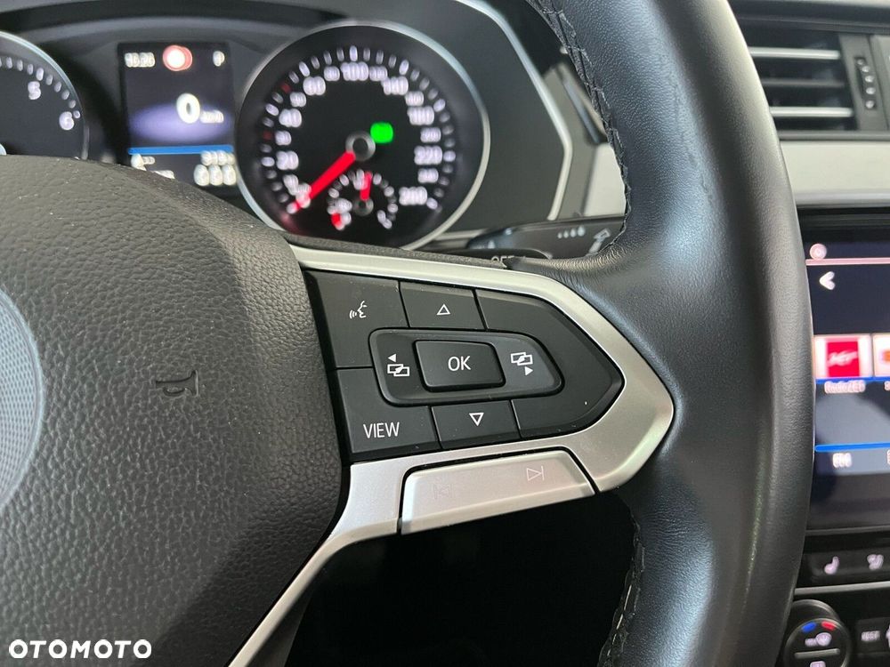 Volkswagen Passat Variant 2.0 TSI Business DSG - 26
