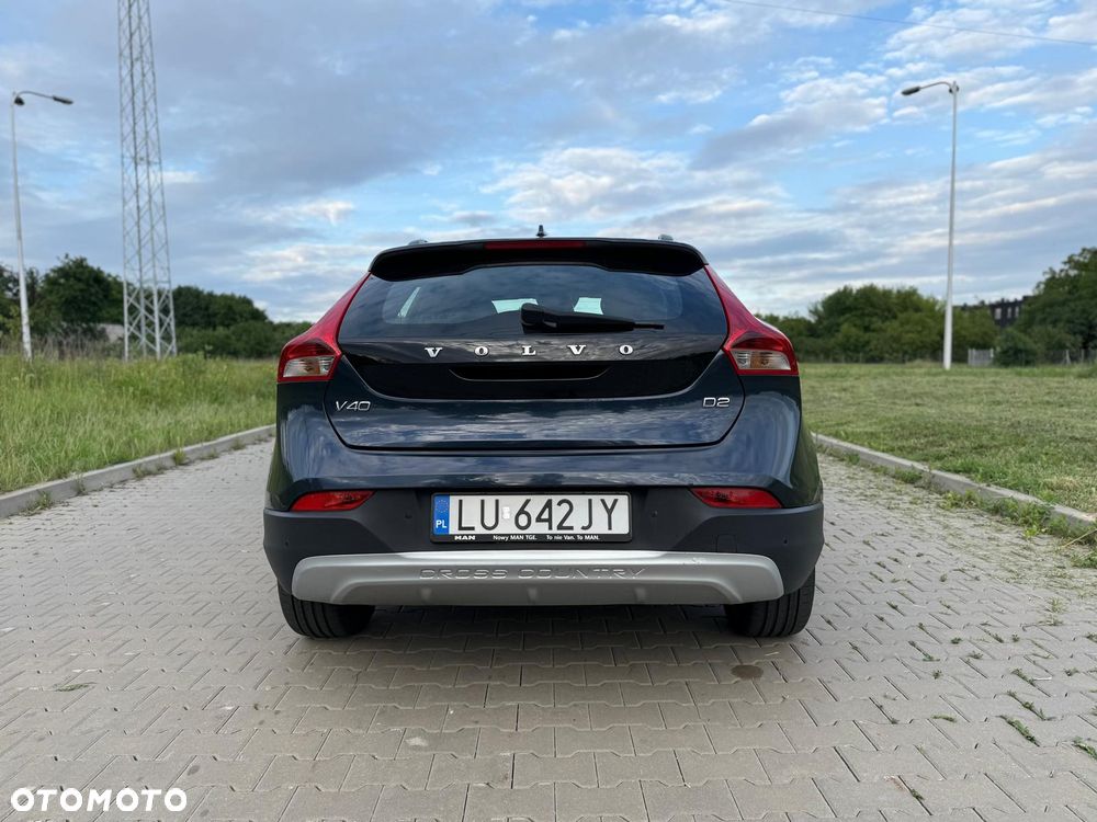 Volvo V40 D2 Momentum - 11