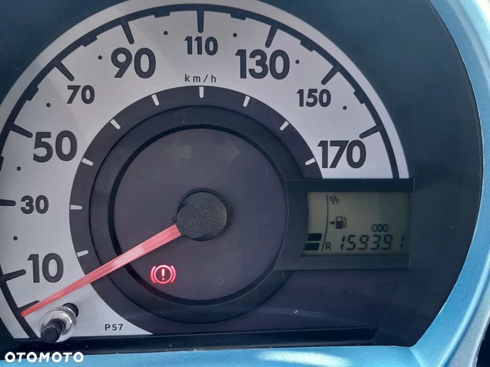 Peugeot 107 - 12